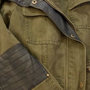 BNCI by Blanc Noir army green jacket size Medium